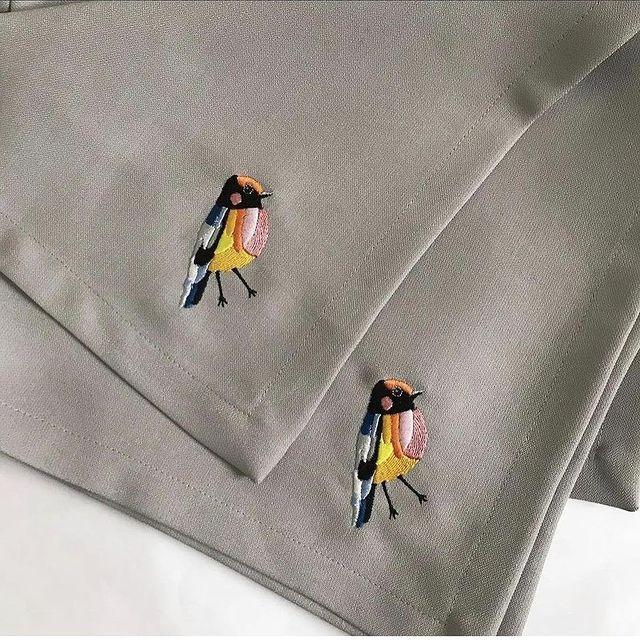 Embroidered Sparrow Table Mats (Pack Of 6) - myhomestore.com.pk