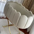 Velvet Tufted Bassinet - myhomestore.com.pk