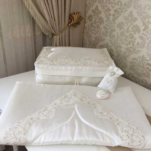 White Prayer Mat Set ( embroidered lace )